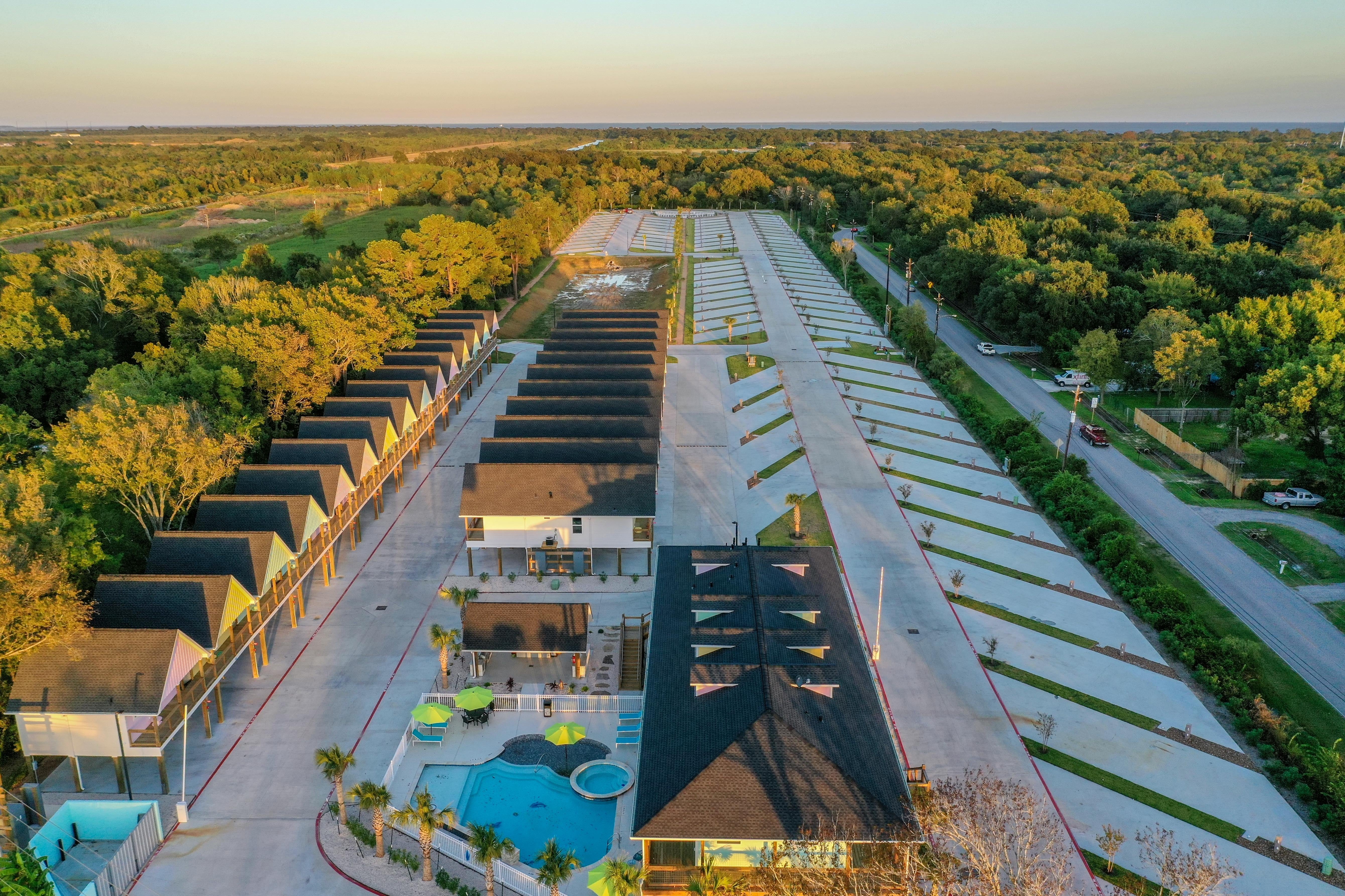 Seaside Hotel & RV Resort