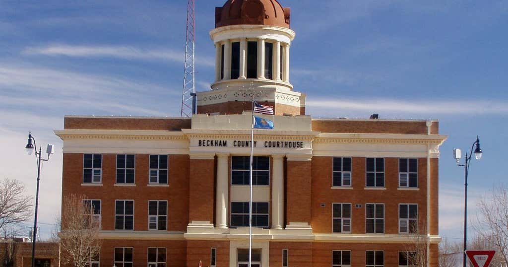 Beckham County Courthouse Sayre Roadtrippers