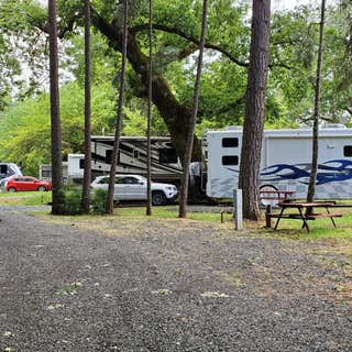 Sunny Valley Campground