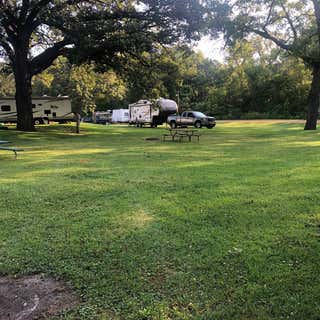Shady Oaks Campground
