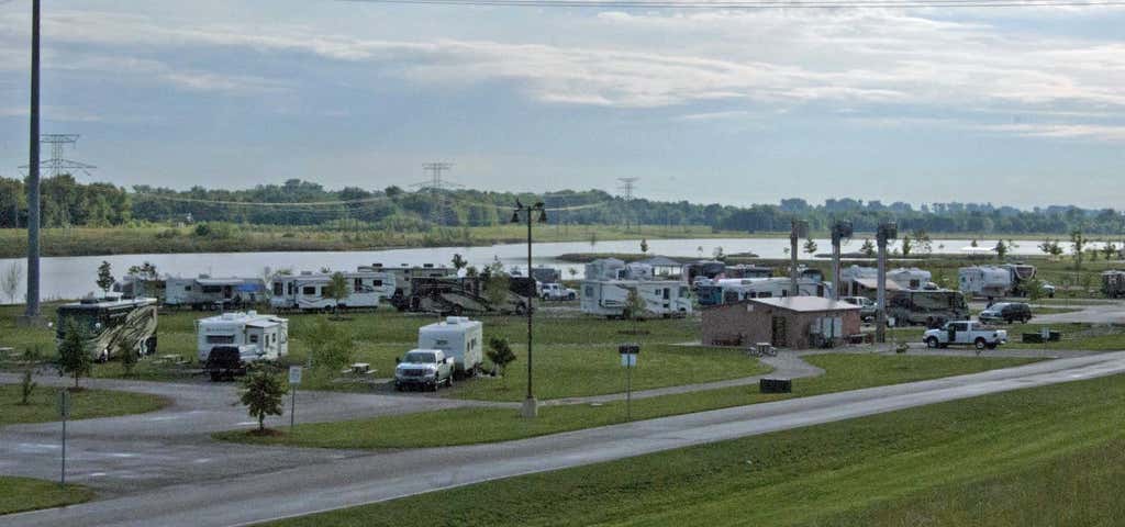 Photo of 370 Lakeside Park Campground