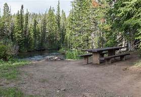 Photo of Clarks Fork Picnic Area