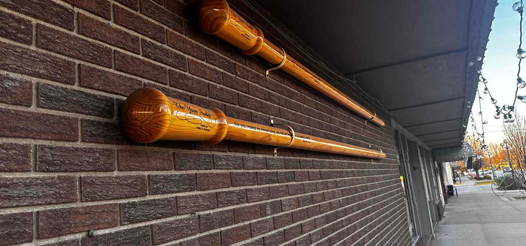 Photo of The World's Largest Knitting Needles and Crochet Hook