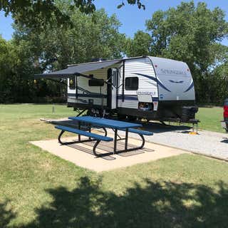 Pratt County Veterans Memorial Park Campground