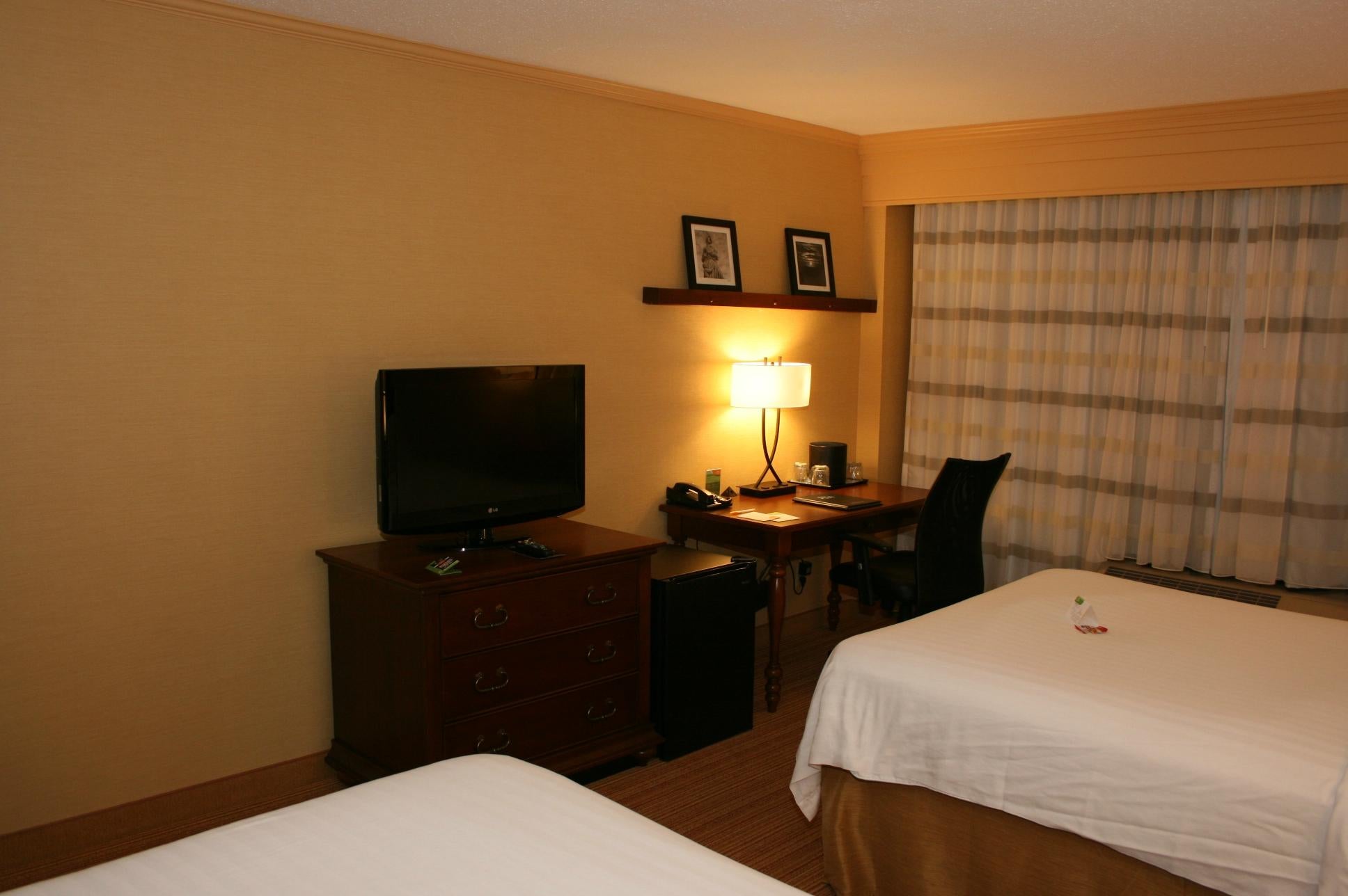 Courtyard by Marriott Springfield Downtown, Springfield | Roadtrippers
