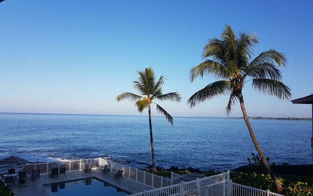 Alii Villas Resort