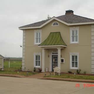 Cottage Inn