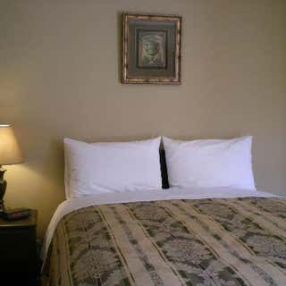 Squamish Budget Inn