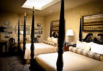 Photo of The Campbell Hotel