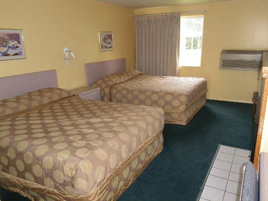 Selkirk Inn