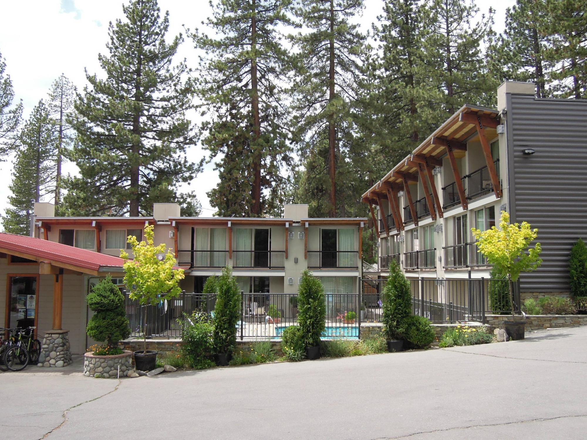 Firelite Lodge