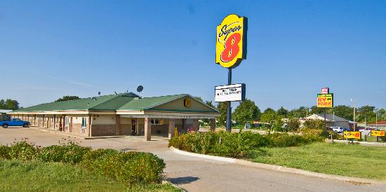 Super 8 by Wyndham Siloam Springs
