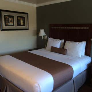 Sand Castle Inn