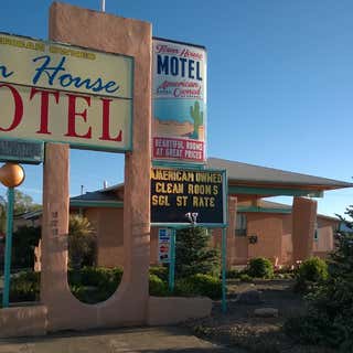 Townhouse Motel
