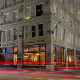 Q&C Hotel and Bar New Orleans, Autograph Collection