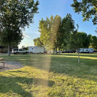 Eagle Landing Campground (Sites 1-20)