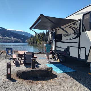 Meziadin Lake Provincial Park Campground