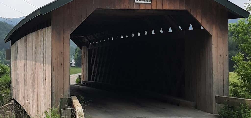 Photo of Longley Covered Bridge