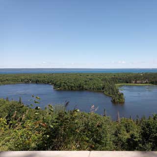 Spectacle Lake Scenic Overlook