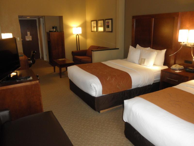 Comfort Suites Bethlehem Near Lehigh University and LVI Airport