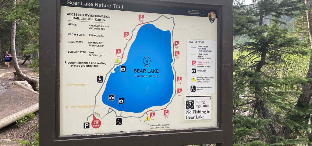 Photo of Bear Lake Trailhead. Trail 721