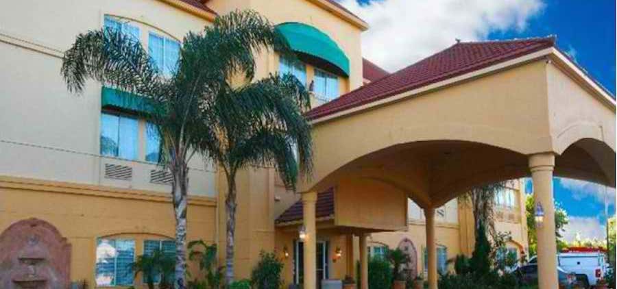 Photo of La Quinta Inn & Suites by Wyndham Brownsville North