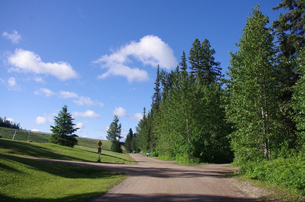 Elevated Experience Camping Drayton Valley RV Park & Reservations updated 2024