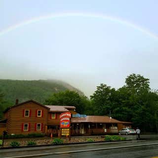 Crawford Notch General Store & Campground