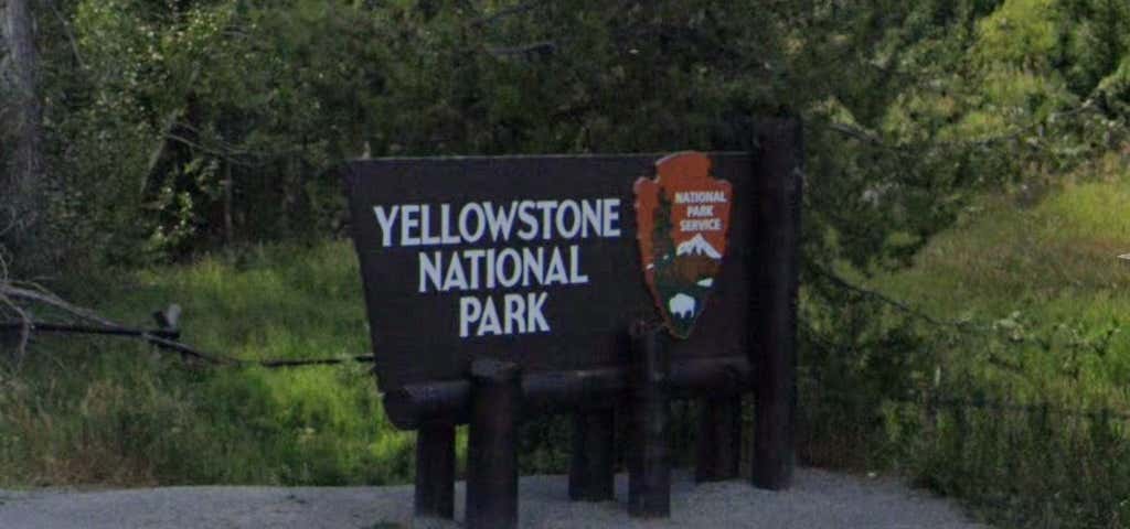 Photo of Yellowstone National Park Sign - East Entrance