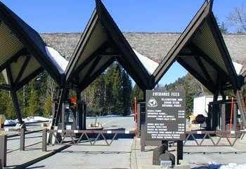 Photo of East Entrance Gate of Yellowstone National Park