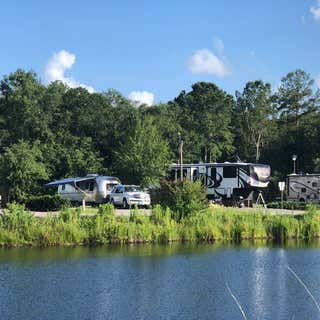 Cain's Creekside RV Park