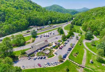 Photo of Haywood County I-40 EB Welcome Center