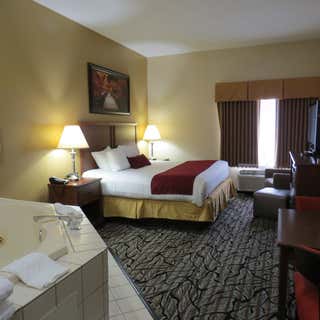 Best Western Plus Albert Lea I-90/I-35 Hotel