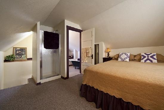 Gardiner Guest House B&B