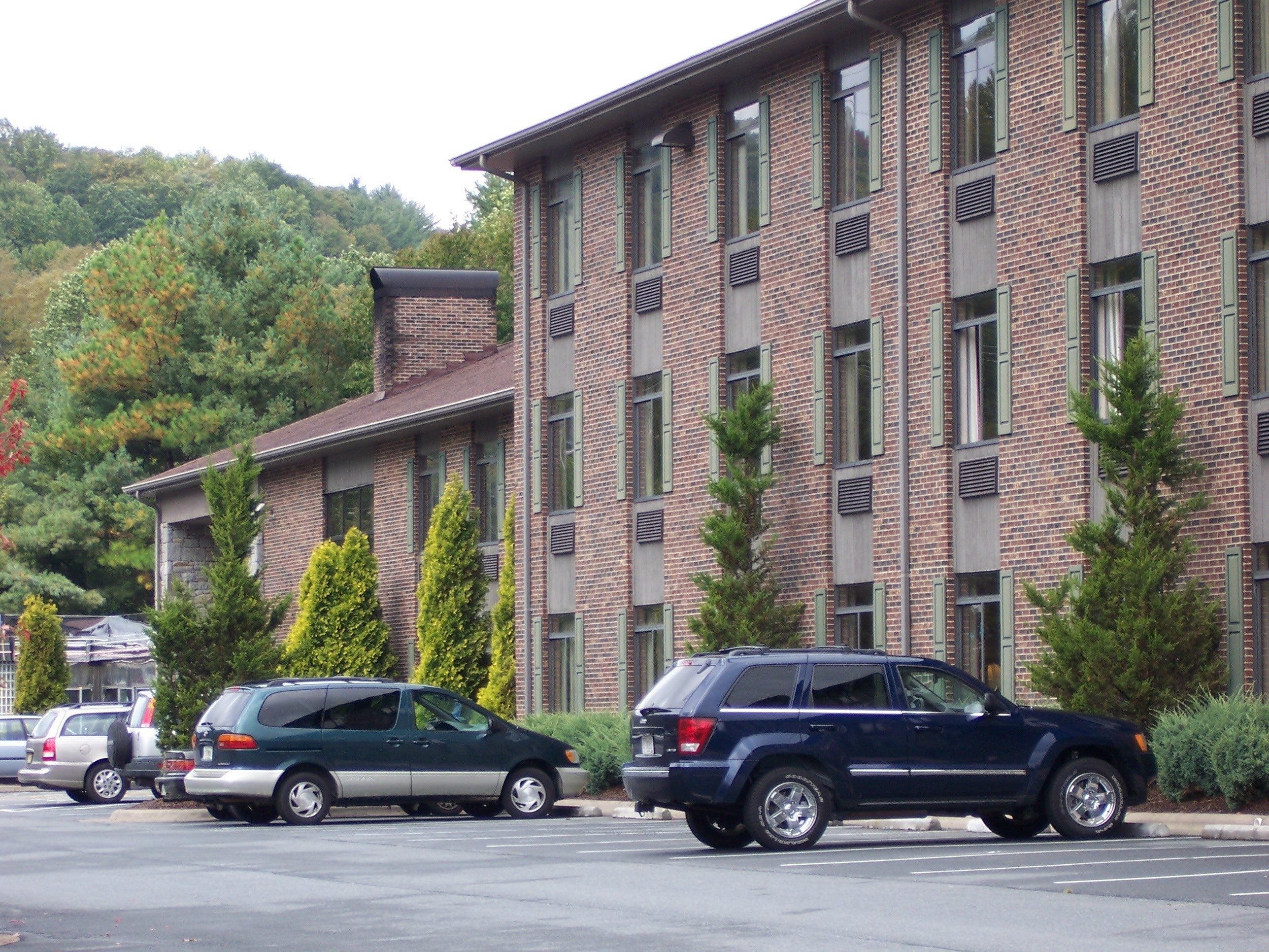 Comfort Suites