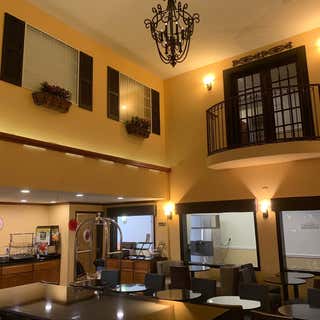 Best Western Alamo Suites