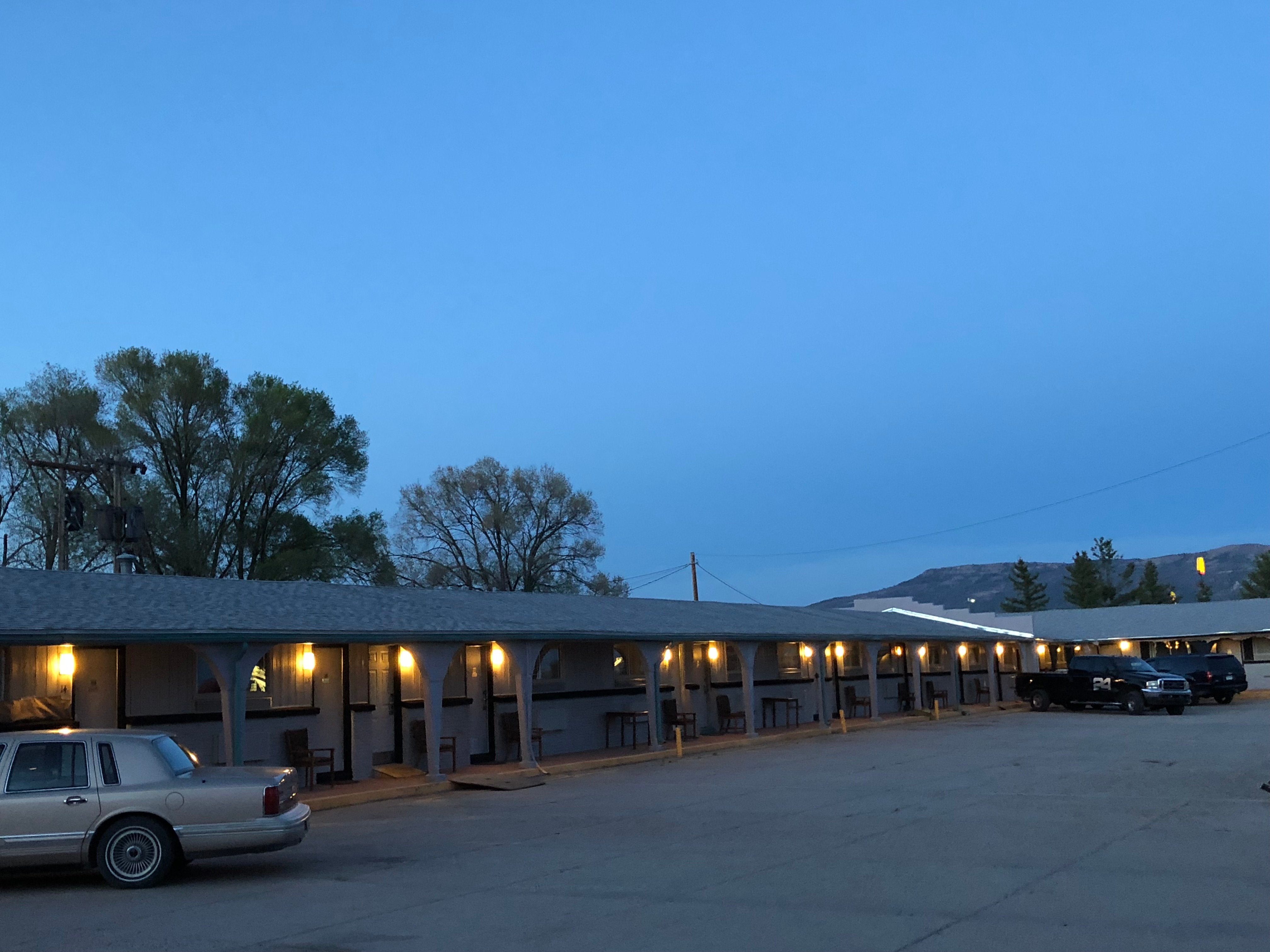 Rodeway Inn & Suites