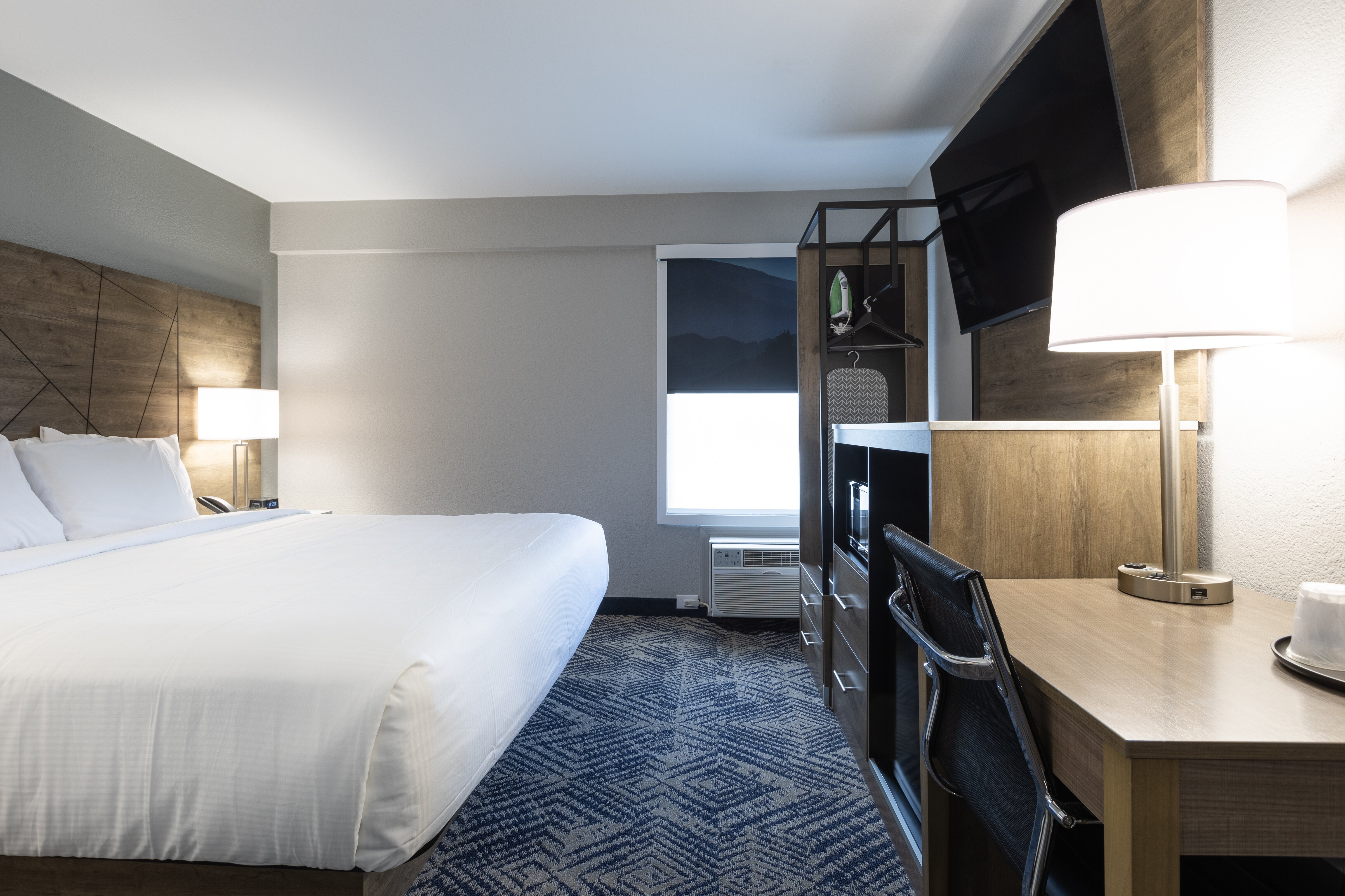 Rodeway Inn & Suites - Outlet Mall Asheville