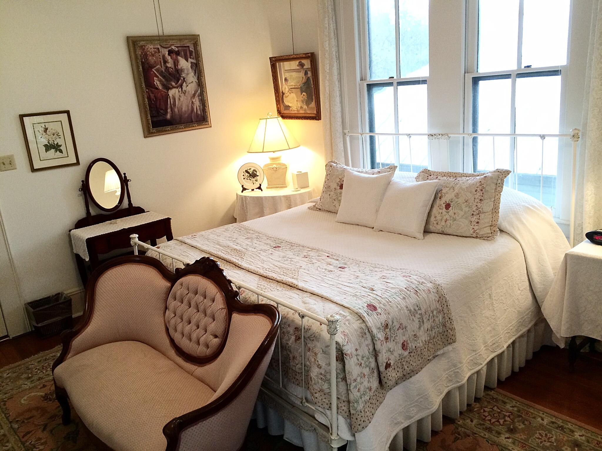 Brackenridge House Bed and Breakfast