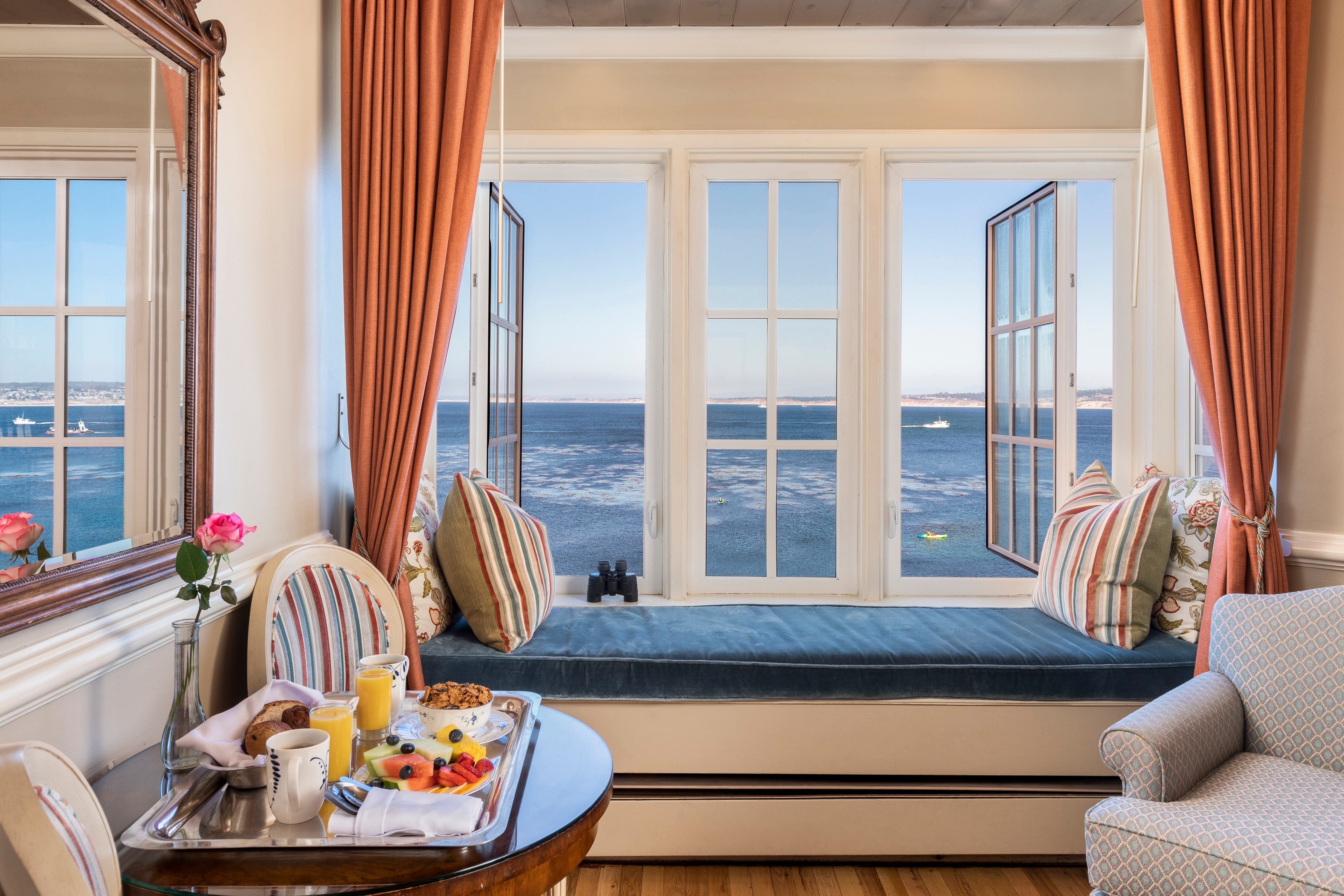 Spindrift Inn