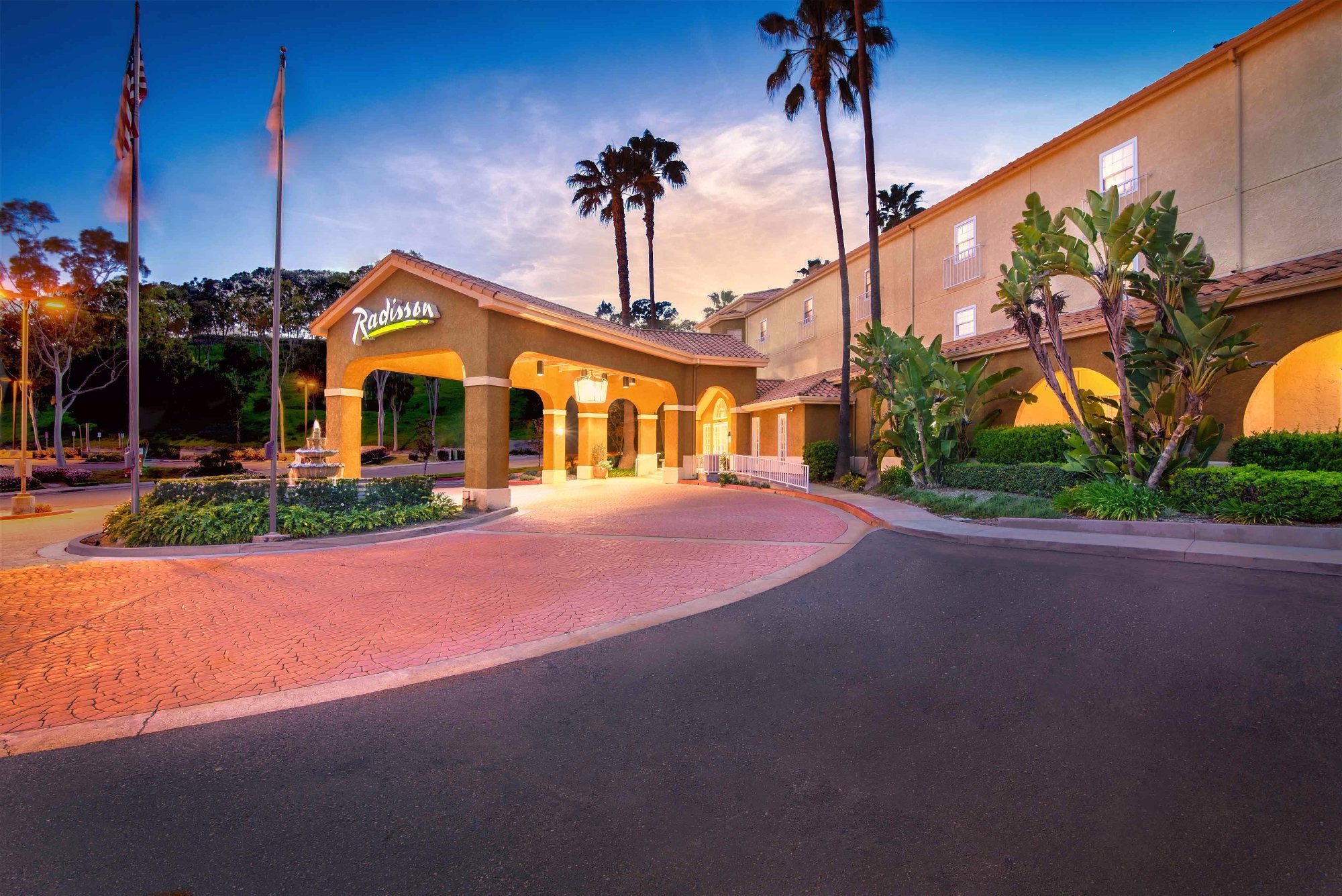 Radisson Hotel San Diego - Rancho Bernardo