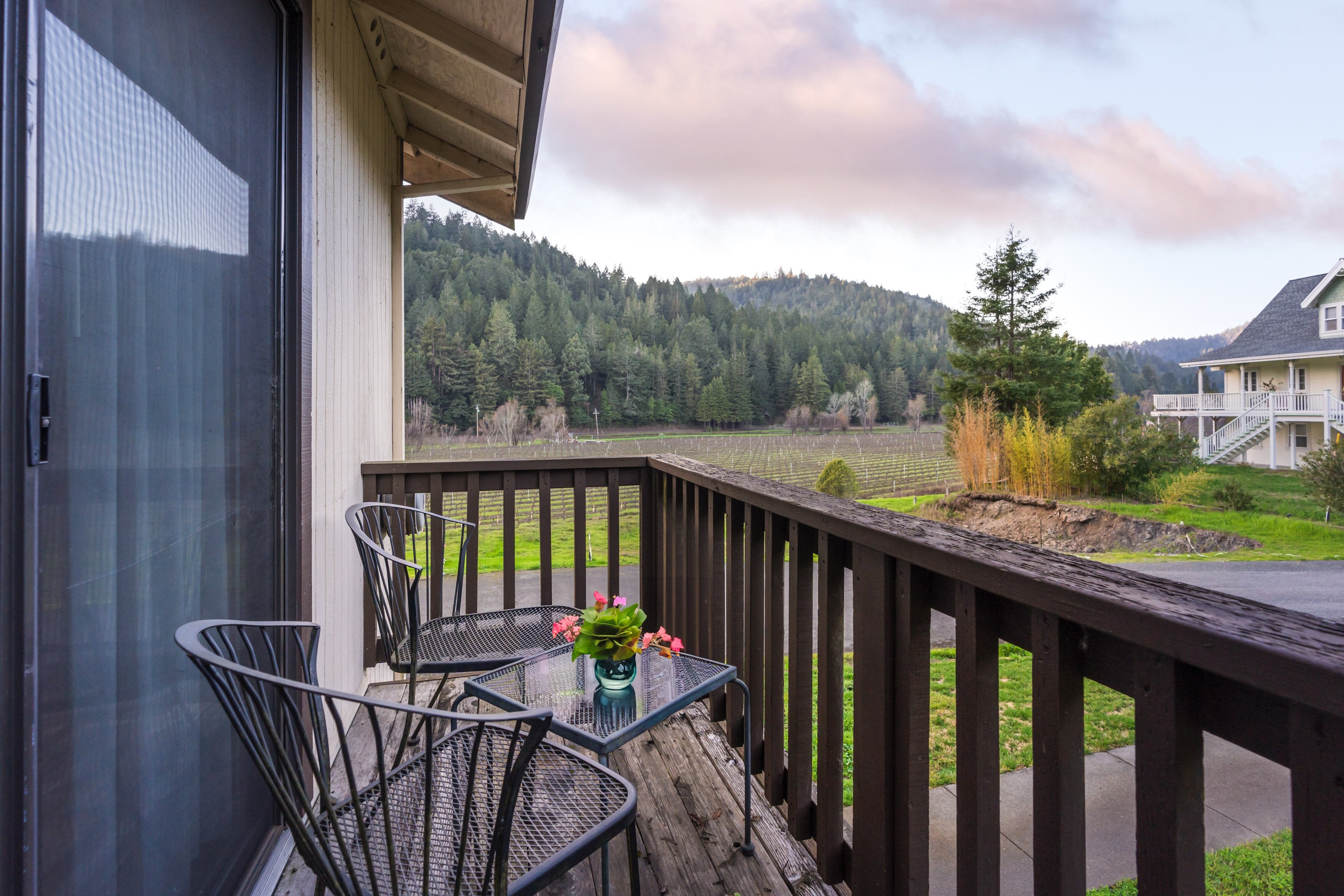 West Sonoma Inn & Spa