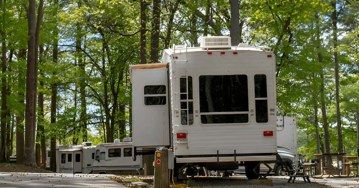 Bobby Brown Park Elberton Roadtrippers - Place Image Image 94581717 B224 4105 8ff4 464a06da007b