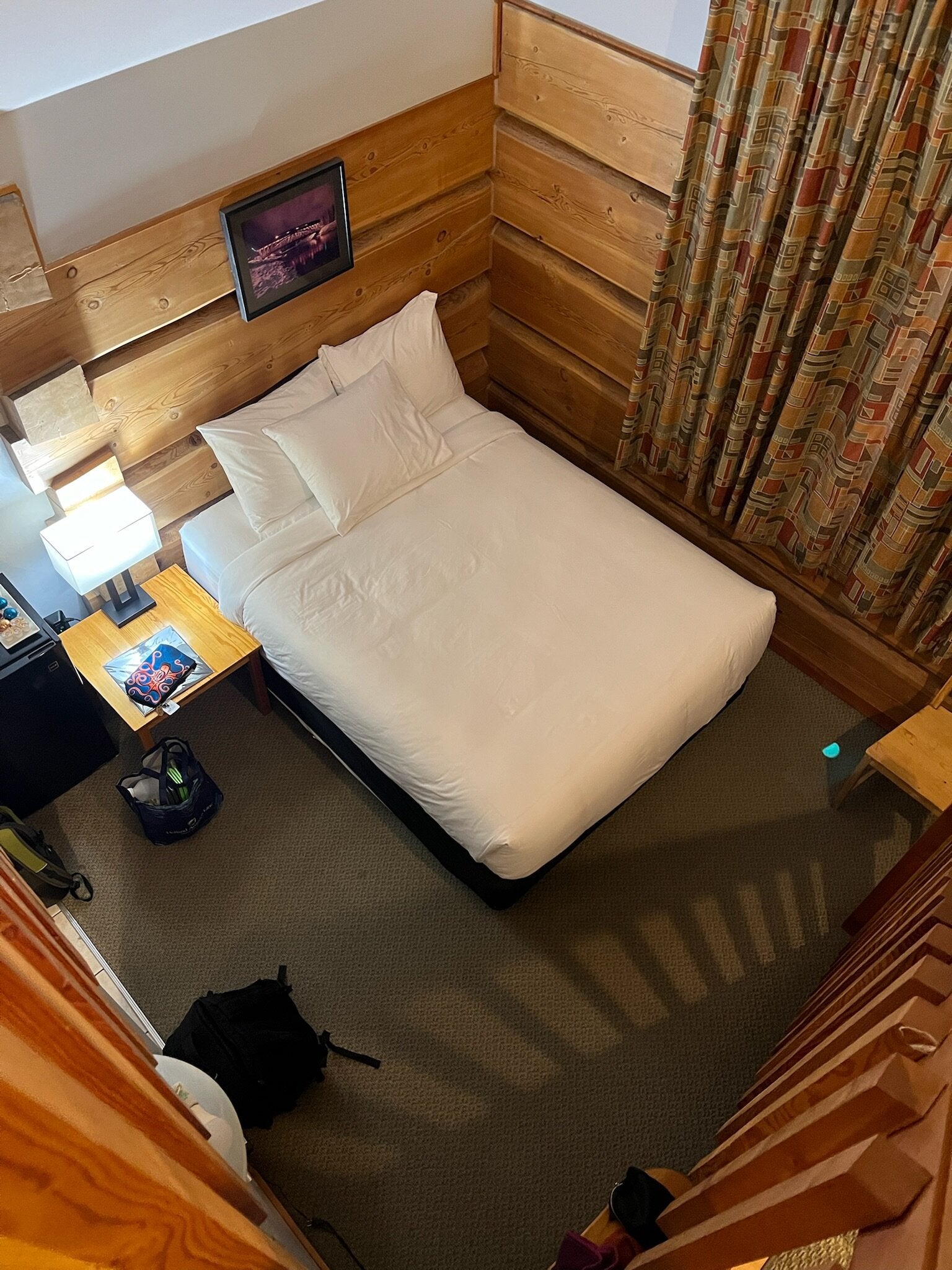Basecamp Lodge Golden