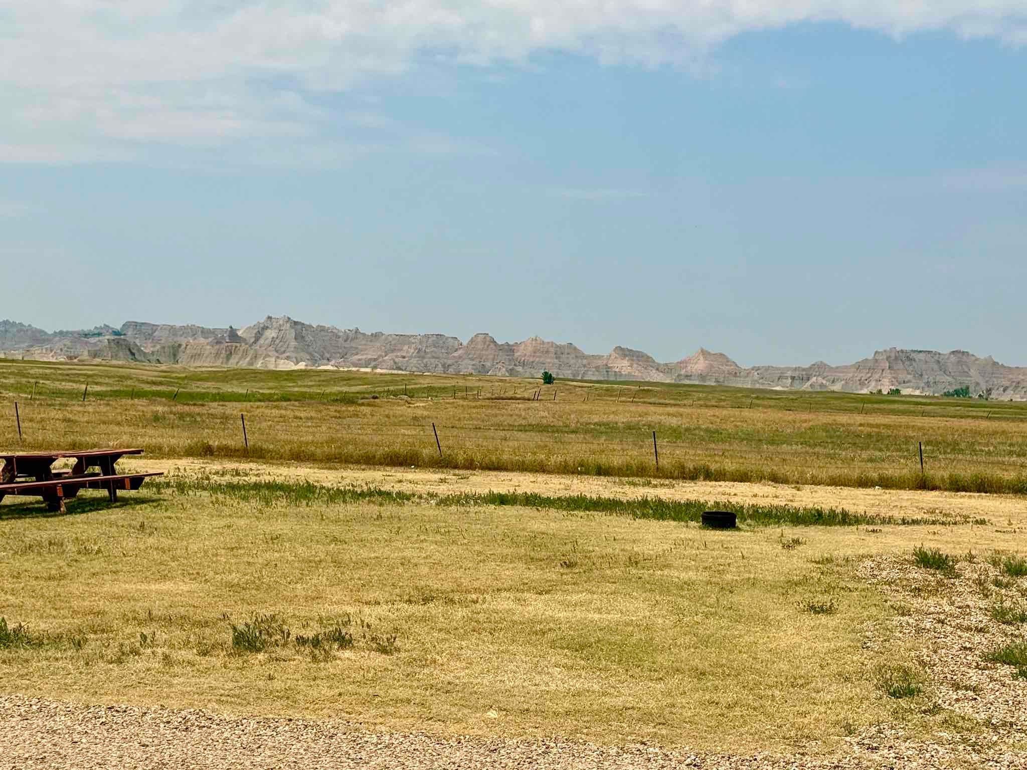 Badlands Hotel & Campground