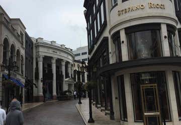 Photo of Rodeo Drive