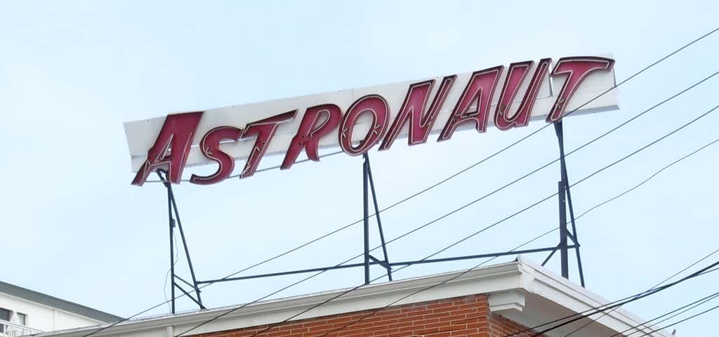 Photo of Astronaut Motel