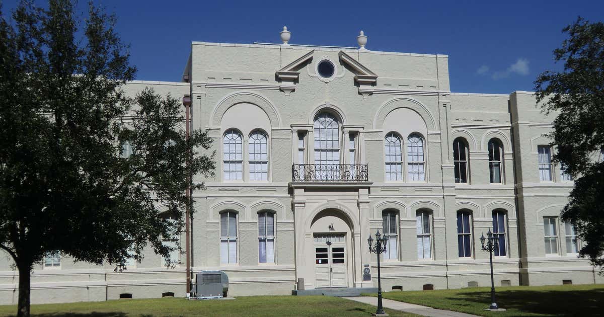 Brazoria County Historical Museum, Angleton Roadtrippers