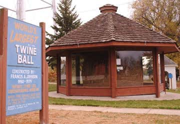 Photo of World's Largest Ball of Twine
