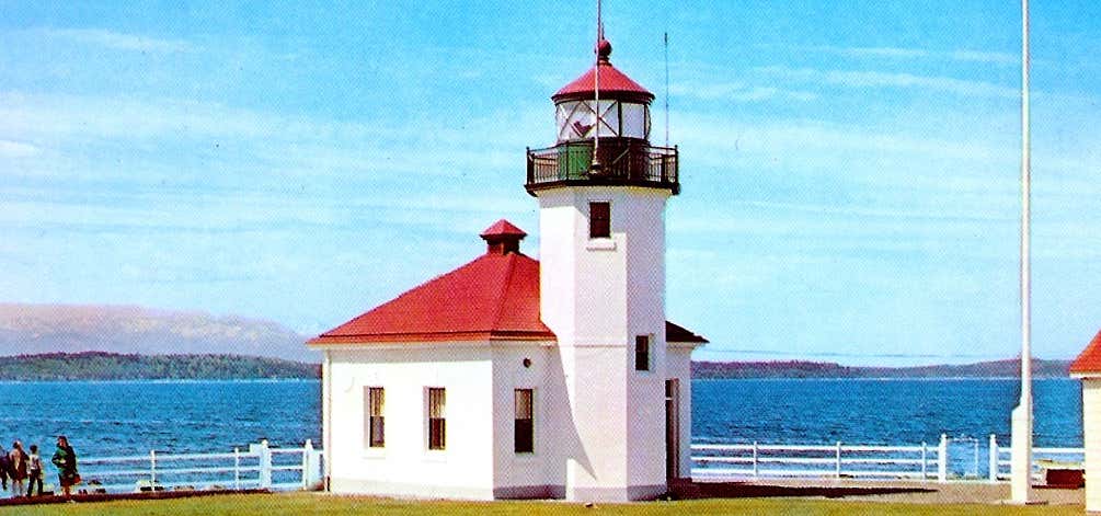 Photo of Alki Point Lighthouse